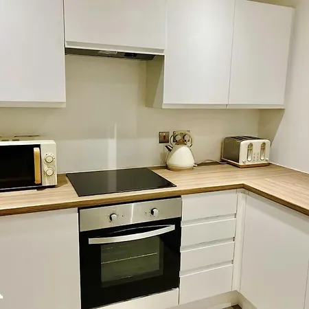 Velvet Bradford - New Modern Centre Apartment